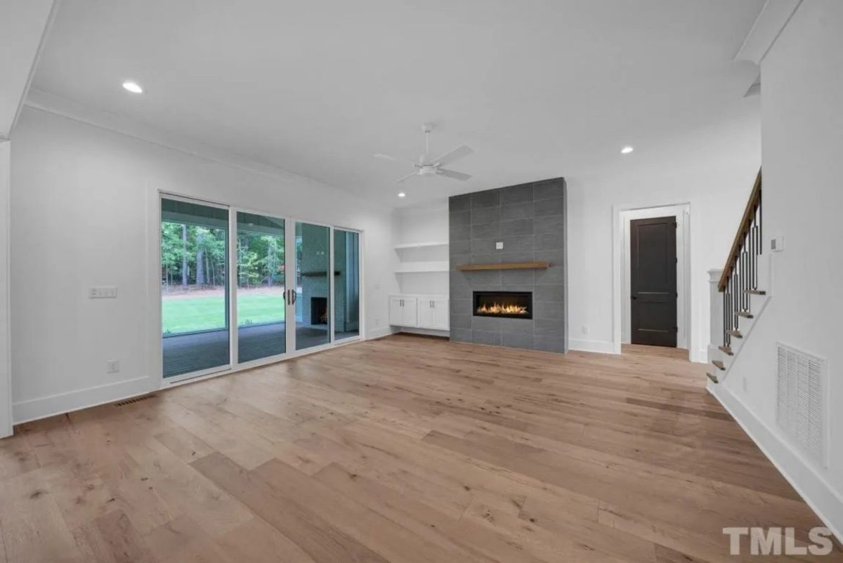 Spacious Traditional house Plan with Detailed Floor Designs