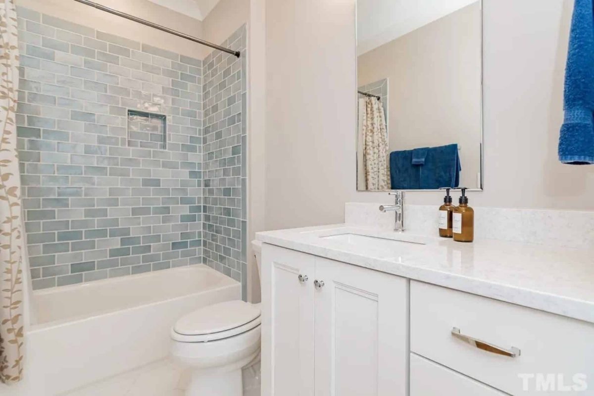 Luxury 5-Bedroom Transitional house Plan with Detailed Blueprint