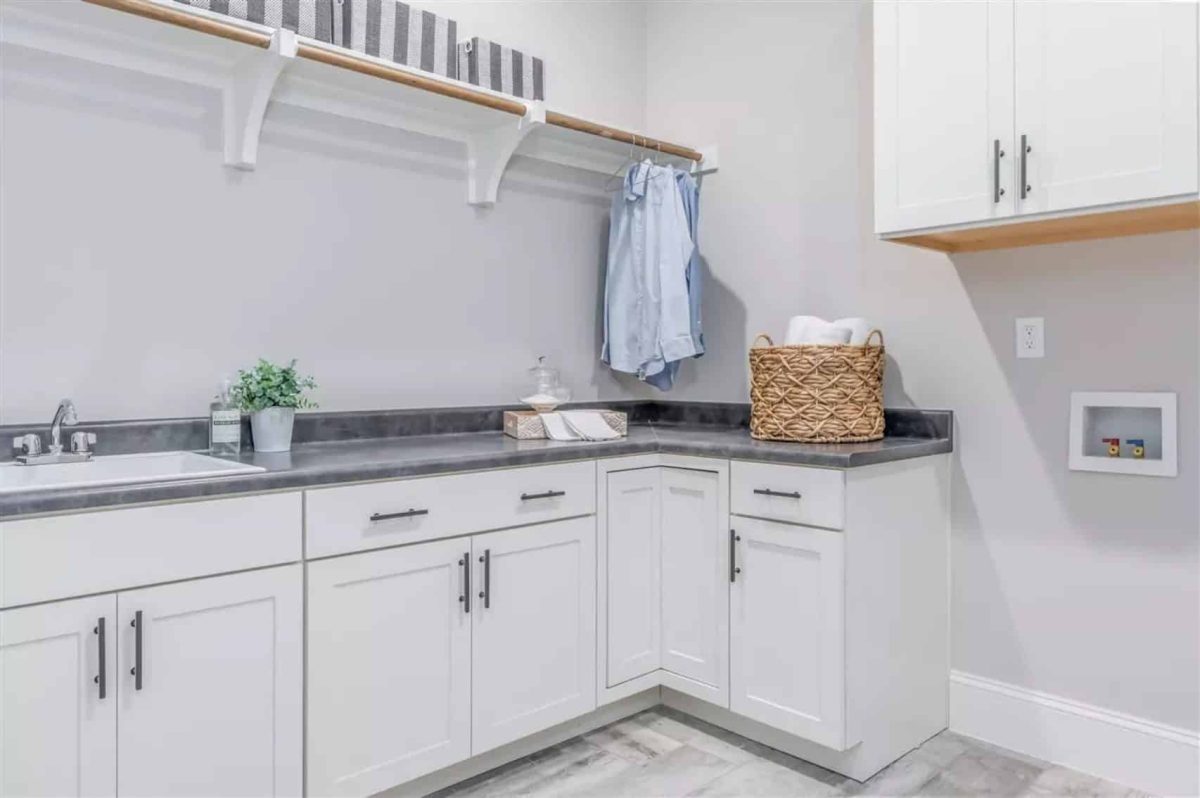 Luxury house Plan with 4 Bedrooms, CAD Designs & Blueprint