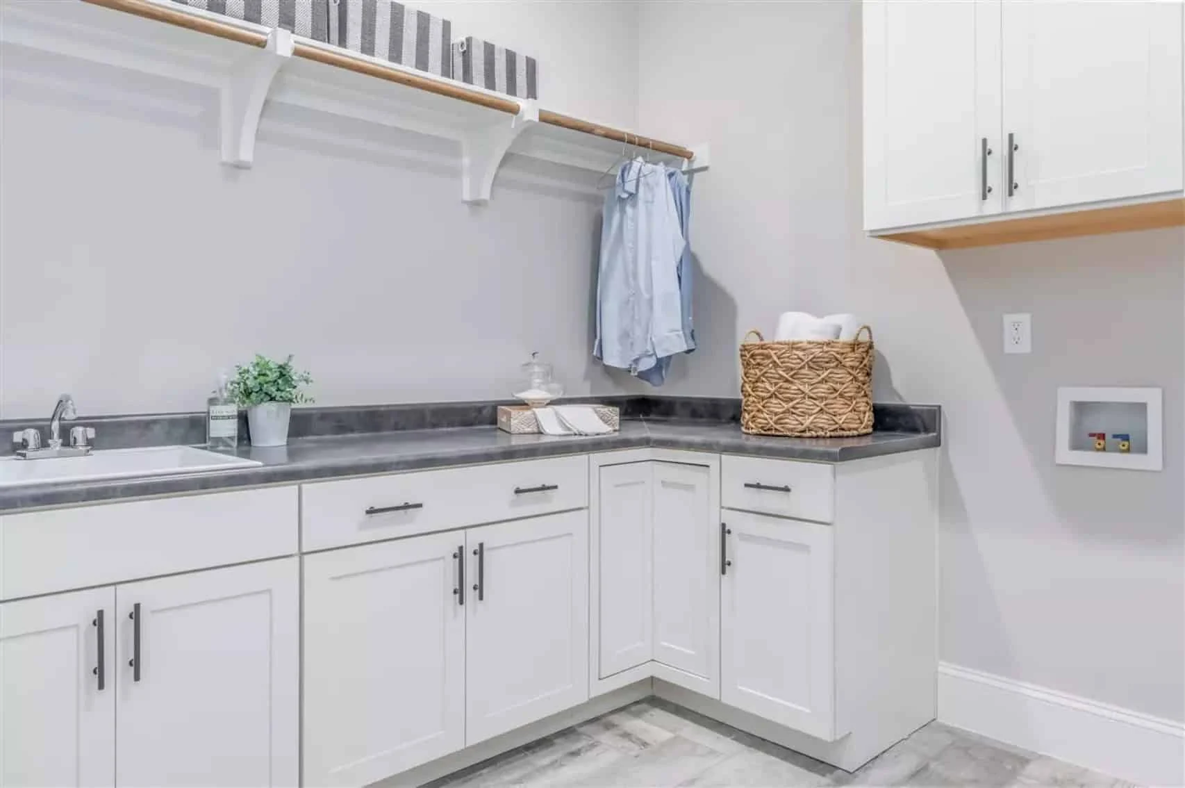 17-1388 HOUSE PLAN - Luxury House Plan with 4 Bedrooms, CAD Designs & Blueprint 13 Luxury house Plan with 4 Bedrooms, CAD Designs & Blueprint