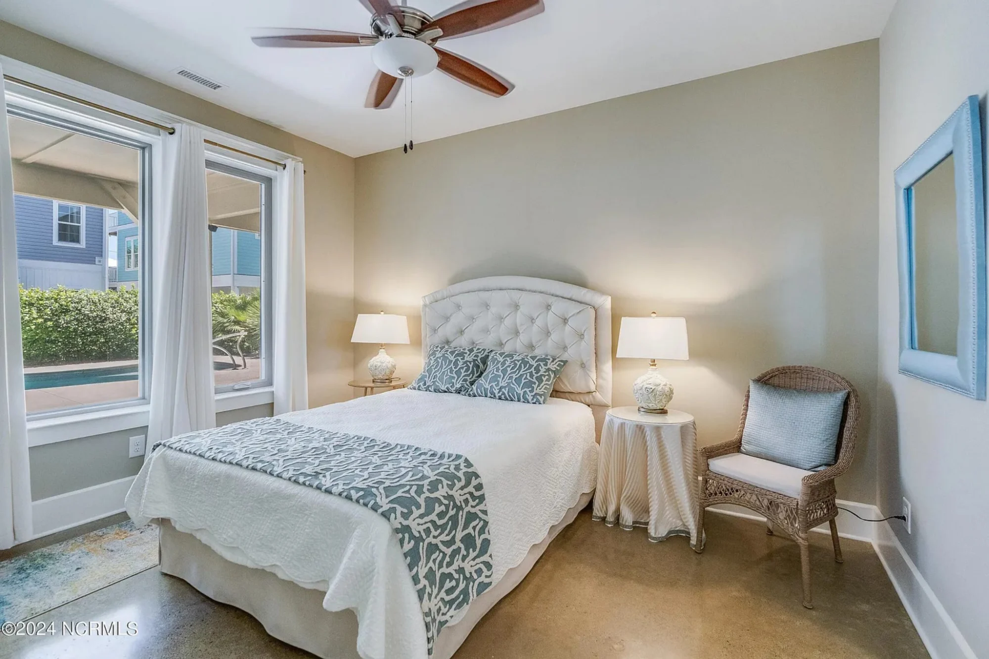 Stunning Coastal house Plan with Modern Features and Blueprint Designs