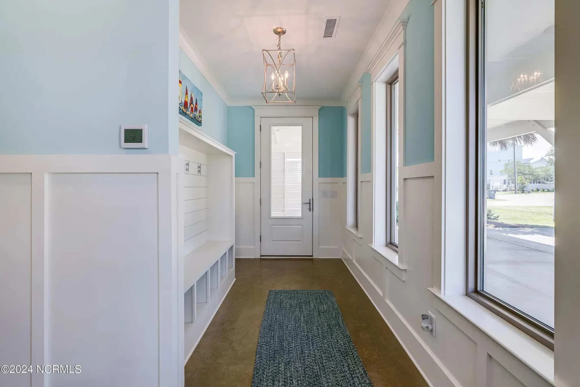 Stunning Coastal house Plan with Modern Features and Blueprint Designs