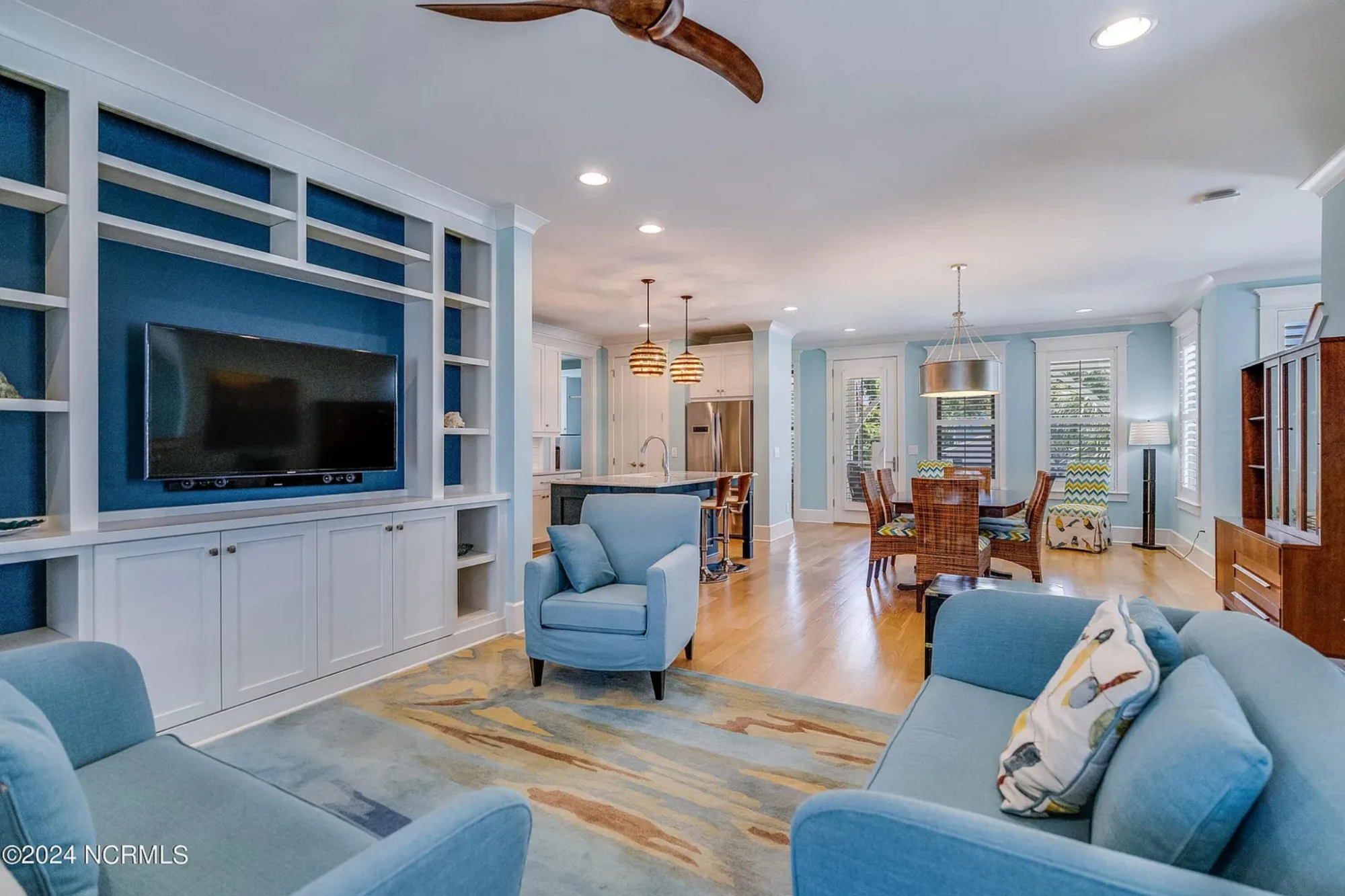 Stunning Coastal house Plan with Modern Features and Blueprint Designs