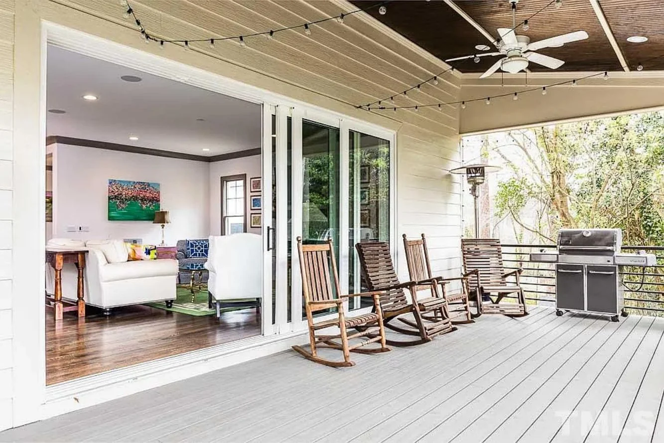 16-1285 HOUSE PLAN - Charleston-Inspired House Plan with Detailed Floor Designs 20 Charleston-Inspired house Plan with Detailed Floor Designs