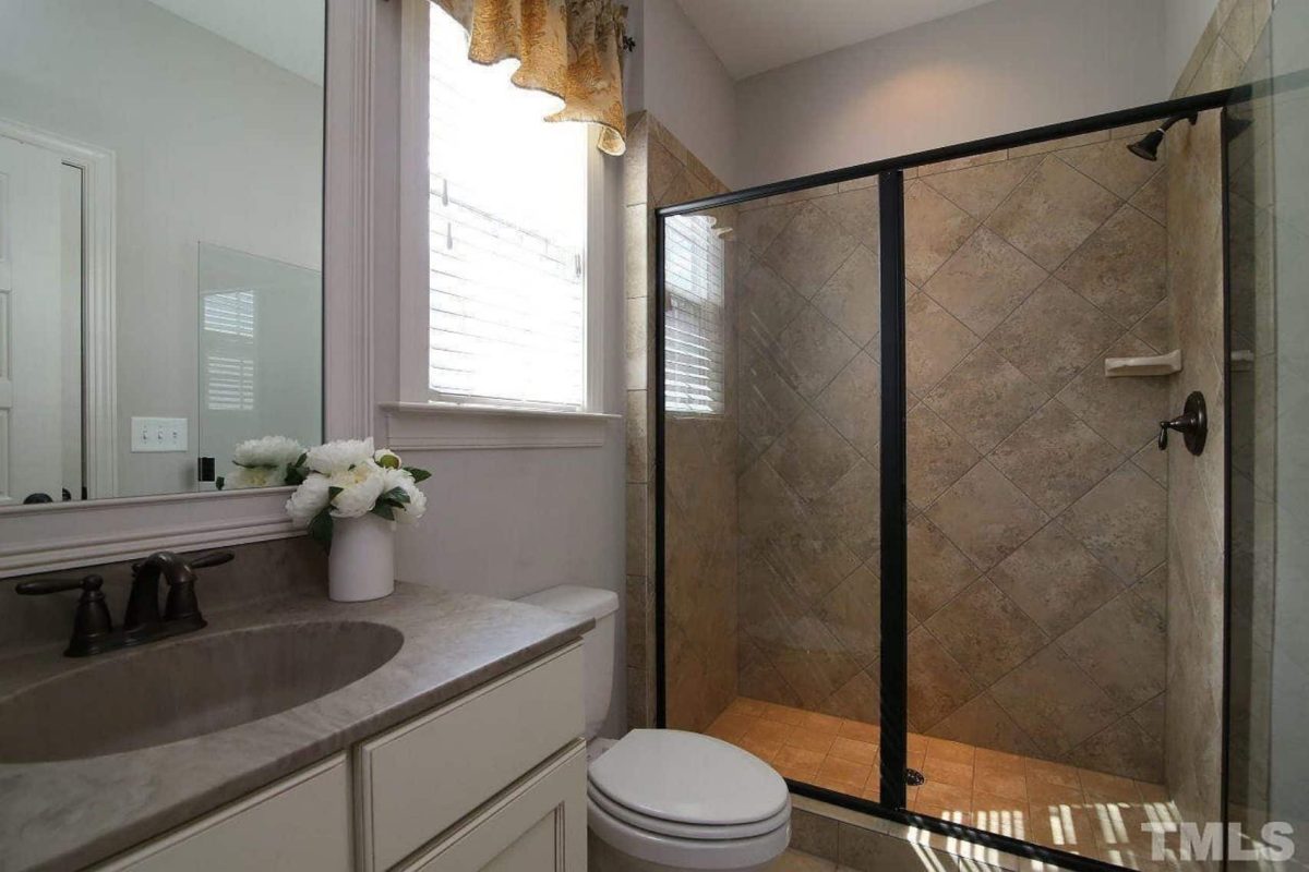 Functional 5-Bedroom CAD house Plan With Bonus Features