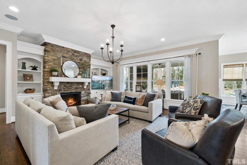 Spacious Craftsman house Plan with 3 Floors and 5 Bedrooms