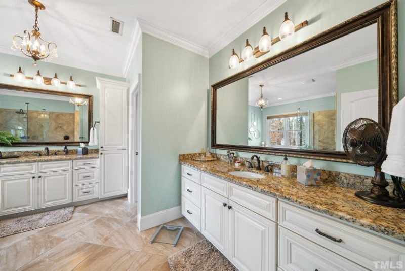 Spacious Craftsman house Plan with 3 Floors and 5 Bedrooms