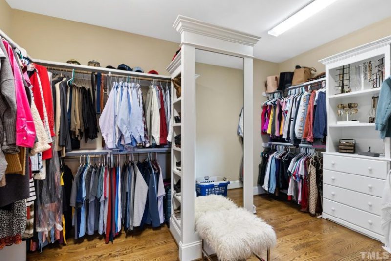 Spacious Craftsman house Plan with 3 Floors and 5 Bedrooms