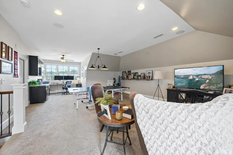 12-2629 HOUSE PLAN - Spacious Craftsman House Plan with 3 Floors and 5 Bedrooms 31 Spacious Craftsman house Plan with 3 Floors and 5 Bedrooms