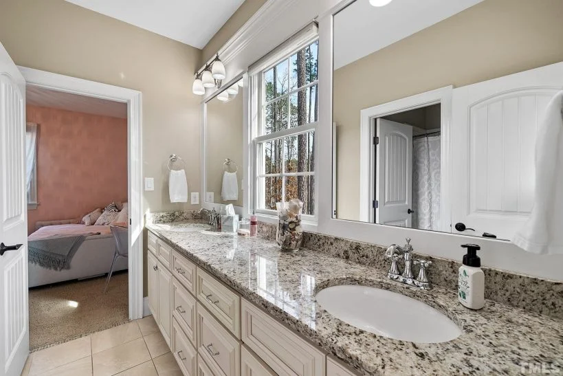 12-2629 HOUSE PLAN - Spacious Craftsman House Plan with 3 Floors and 5 Bedrooms 23 Spacious Craftsman house Plan with 3 Floors and 5 Bedrooms