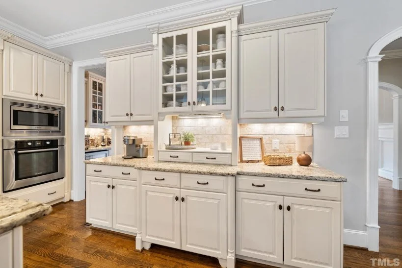 12-2629 HOUSE PLAN - Spacious Craftsman House Plan with 3 Floors and 5 Bedrooms 14 Spacious Craftsman house Plan with 3 Floors and 5 Bedrooms