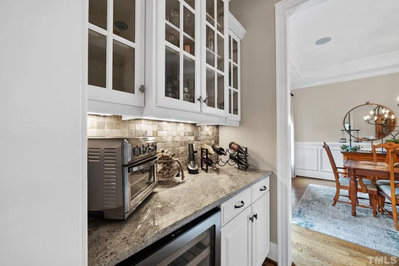 12-2629 HOUSE PLAN - Spacious Craftsman House Plan with 3 Floors and 5 Bedrooms 13 Spacious Craftsman house Plan with 3 Floors and 5 Bedrooms