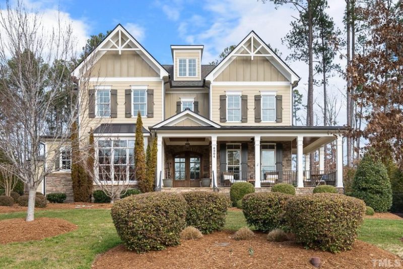 Spacious Craftsman house Plan with 3 Floors and 5 Bedrooms