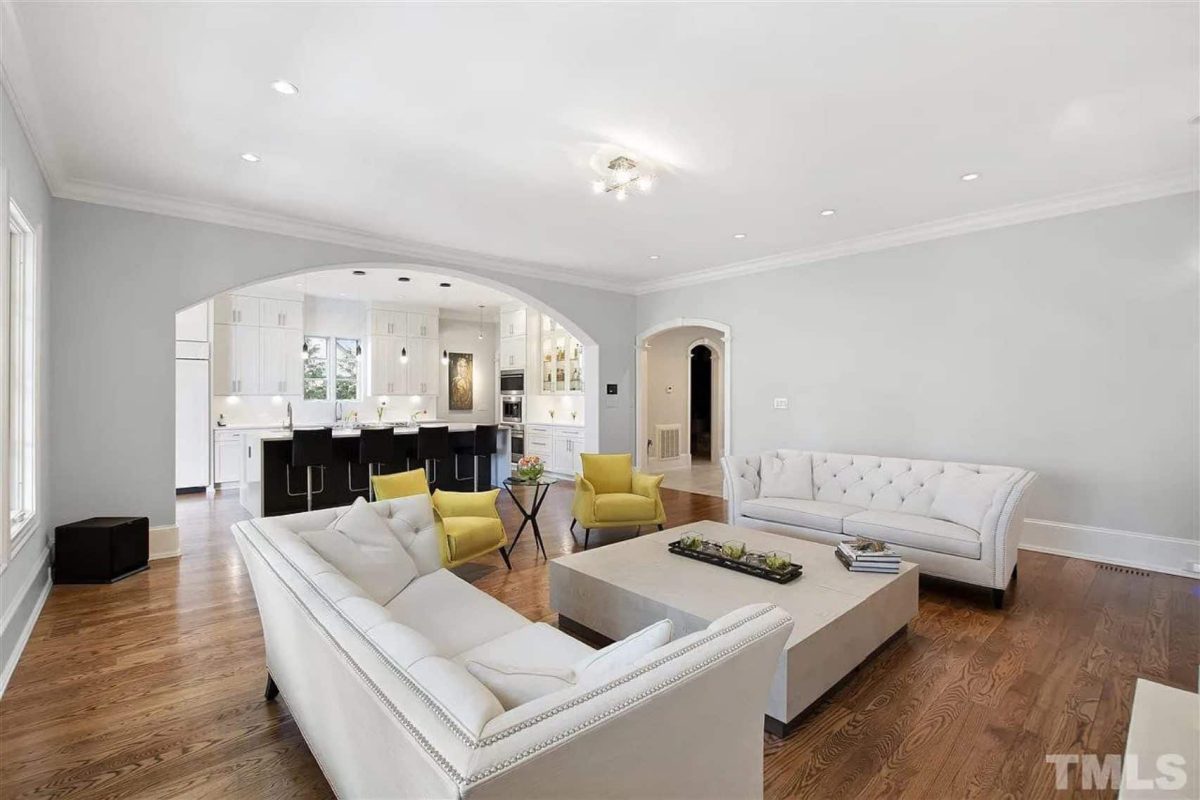 Luxury 3-Story house Plan with 5 Beds, 5.5 Baths & Pool