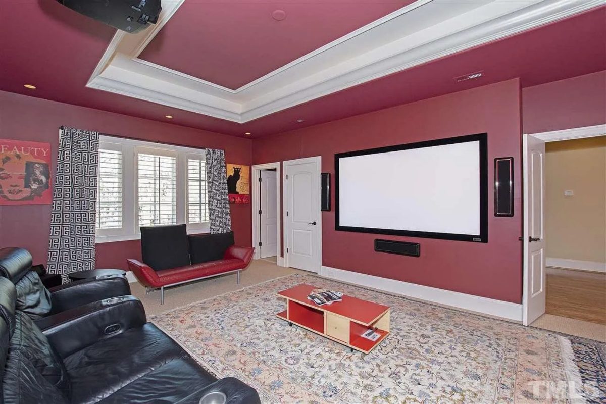 Luxury 3-Story house Plan with 5 Beds, 5.5 Baths & Pool