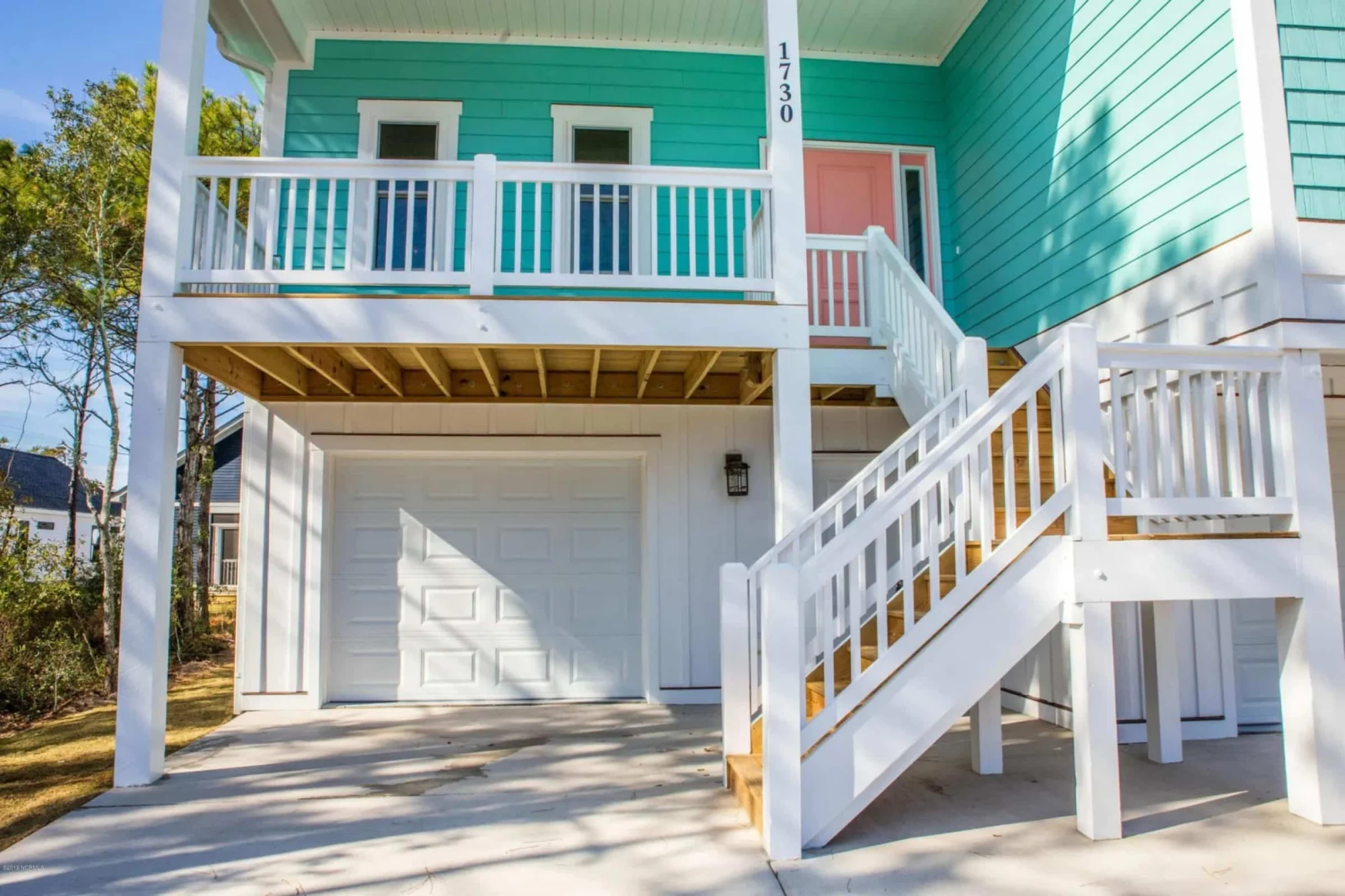 Modern Coastal house Plan with Spacious Layout and Detailed CAD Designs