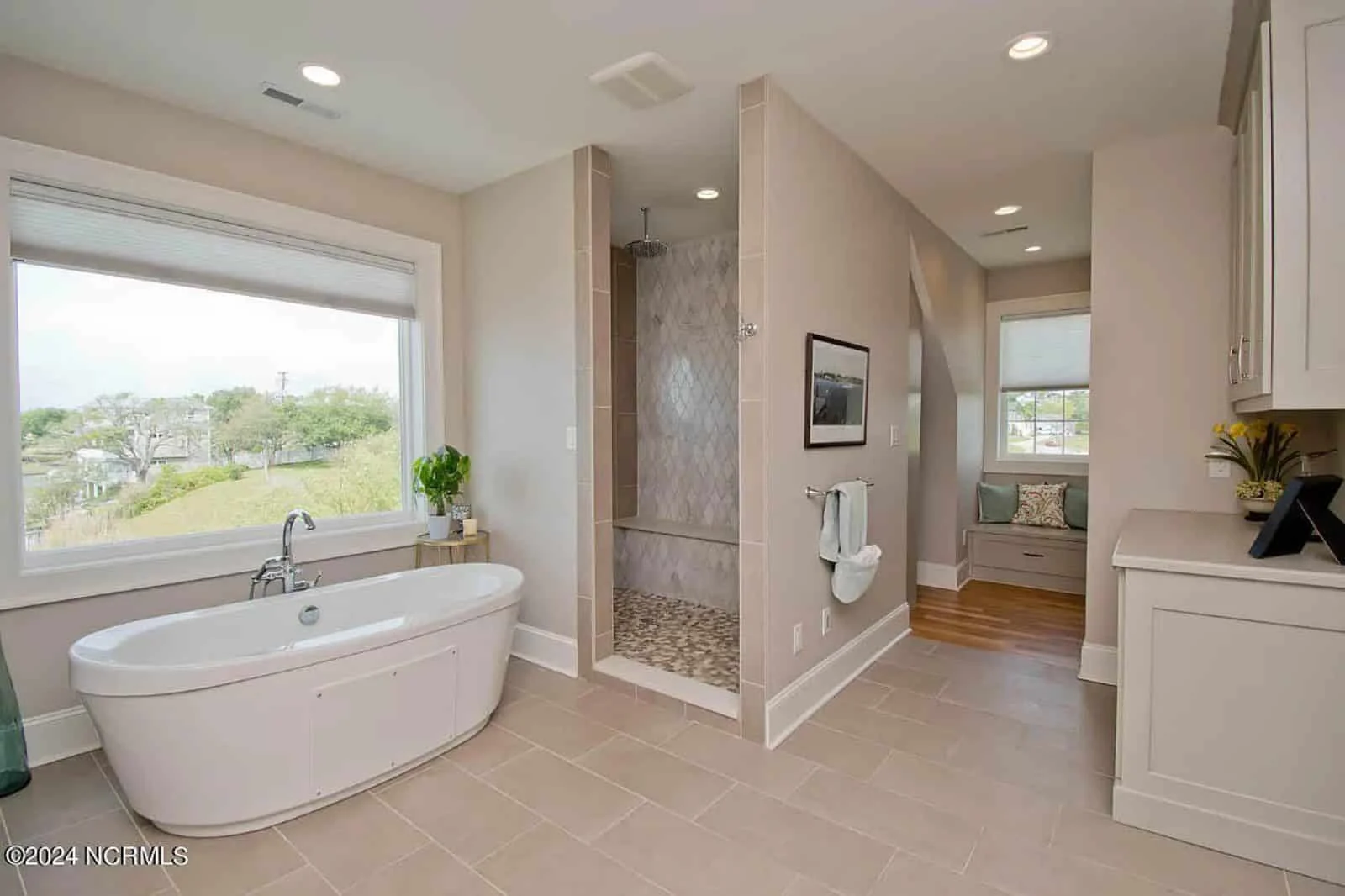 18-1323 HOUSE PLAN - Custom Southern House Plan with Floor Plans and CAD Designs 32 Custom Southern house Plan with Floor Plans and CAD Designs