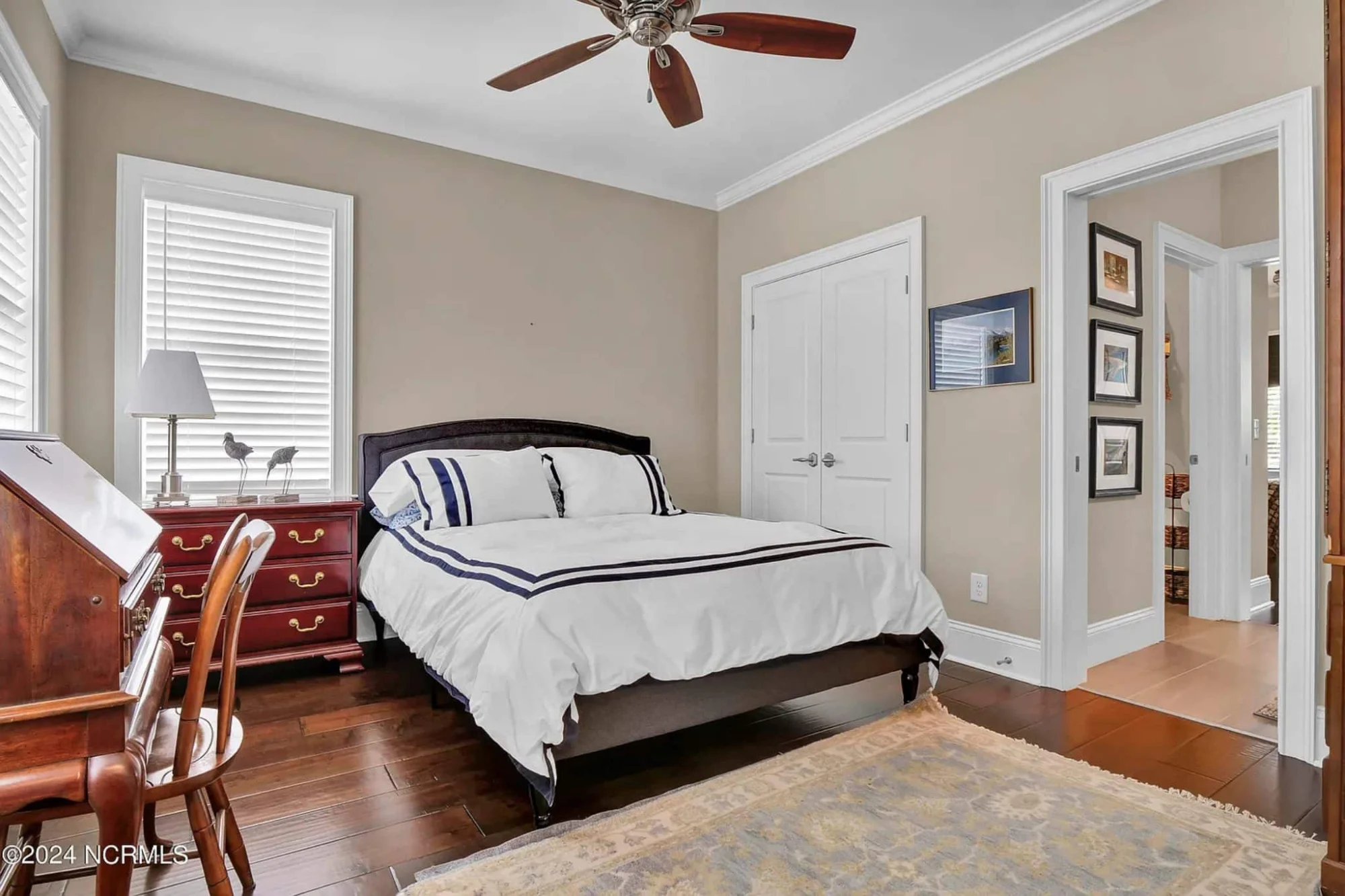 Elegant 5-Bedroom house Floor Plan with 2 Stories and Garage