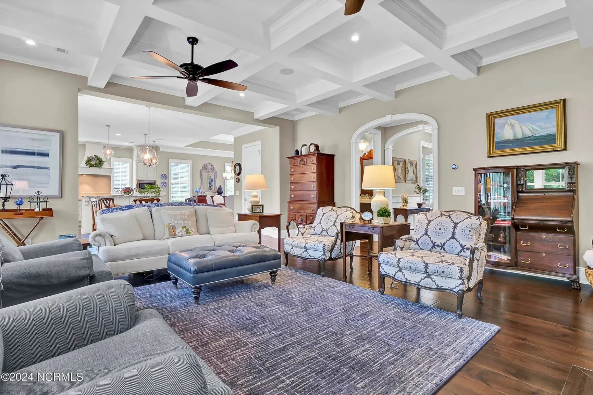 Elegant 5-Bedroom house Floor Plan with 2 Stories and Garage