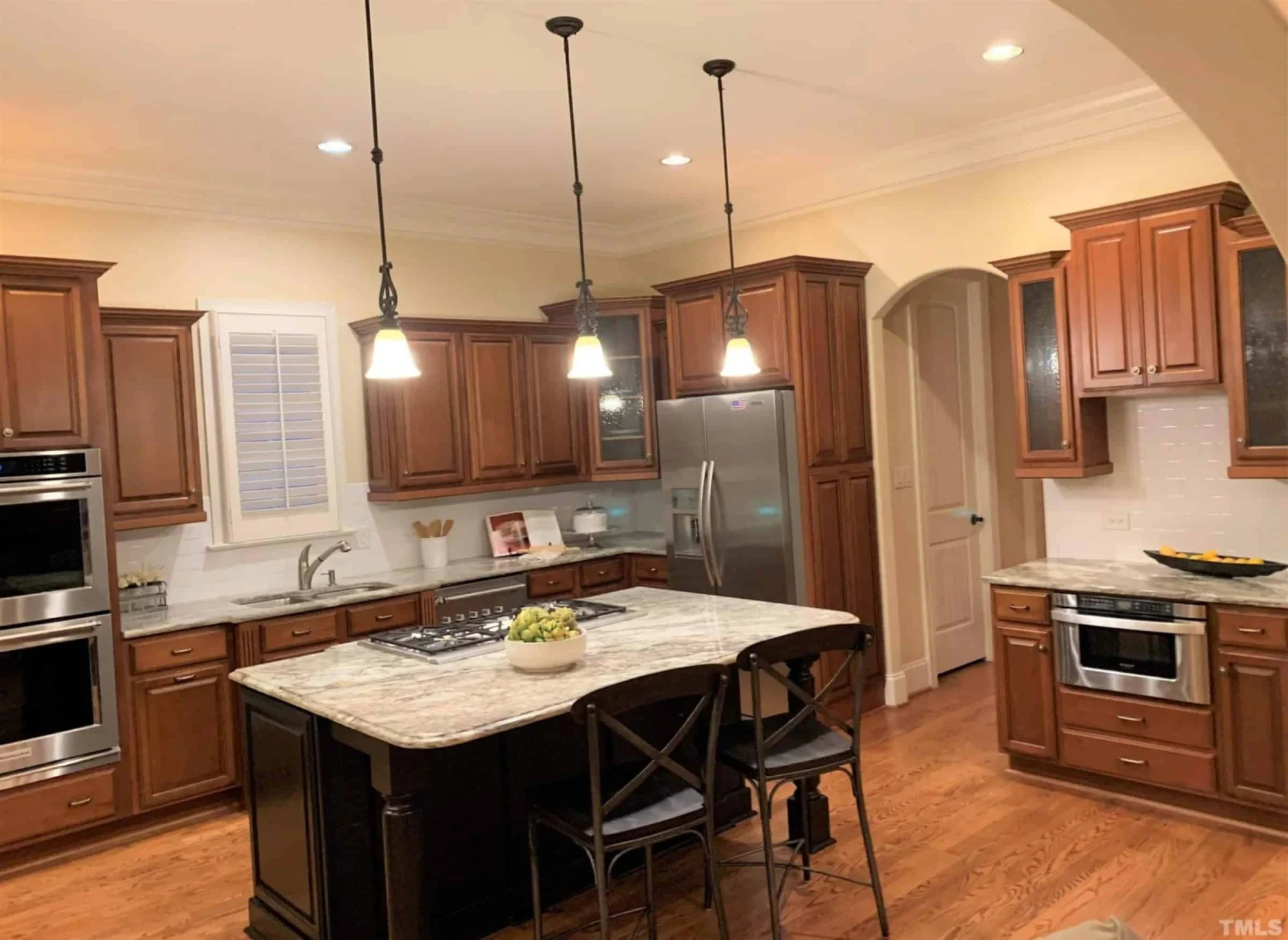 Elegant 5-Bedroom house Floor Plan with Modern Architectural Designs