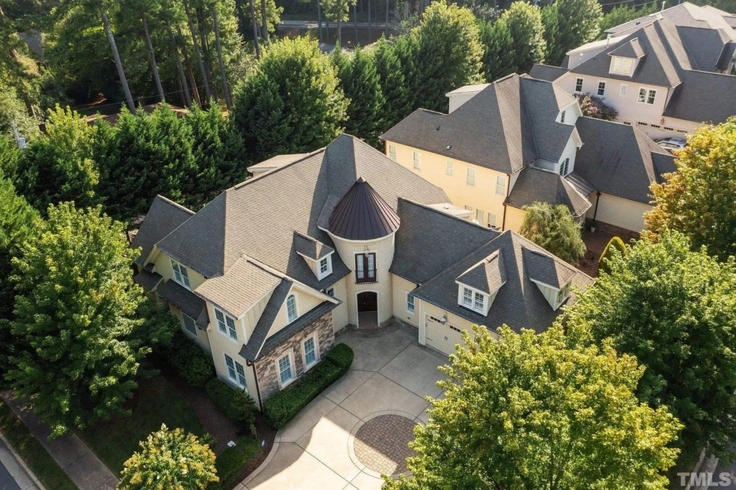 8-1303 HOUSE PLAN - French Country Luxury House Plan – 5 Beds, 4,300 Sq Ft 3 Elegant 5-Bedroom house Floor Plan with Modern Architectural Designs