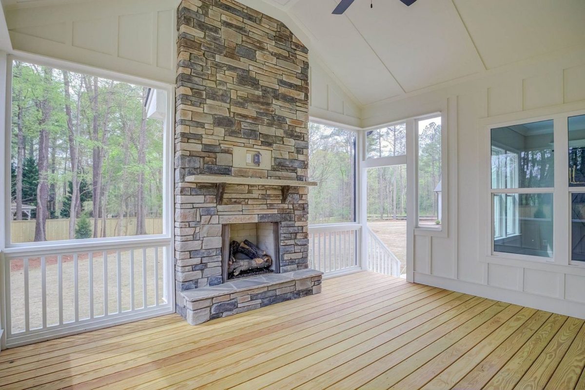 Spacious house Plan with 4 Bedrooms, CAD Designs & Blueprint