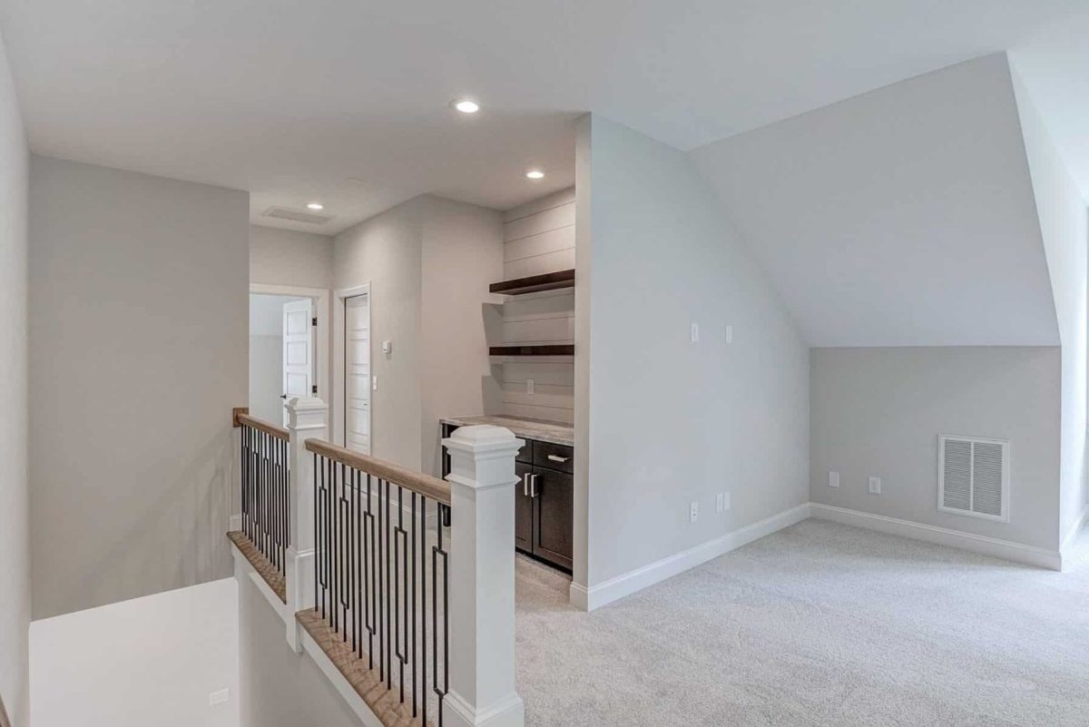 Spacious house Plan with 4 Bedrooms, CAD Designs & Blueprint