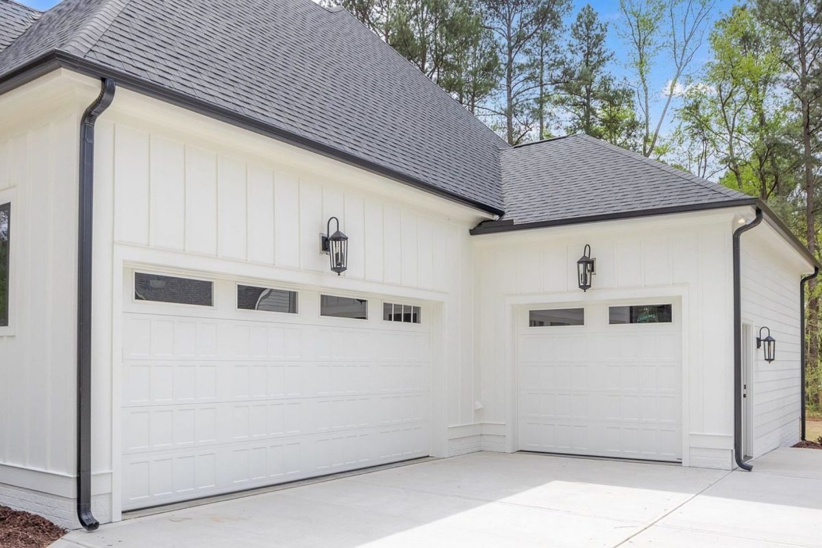 Spacious house Plan with 4 Bedrooms, CAD Designs & Blueprint