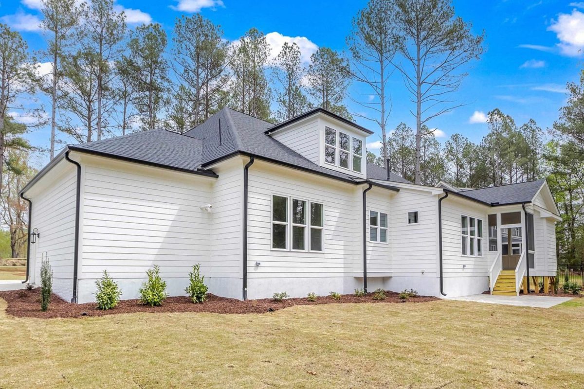 Spacious house Plan with 4 Bedrooms, CAD Designs & Blueprint