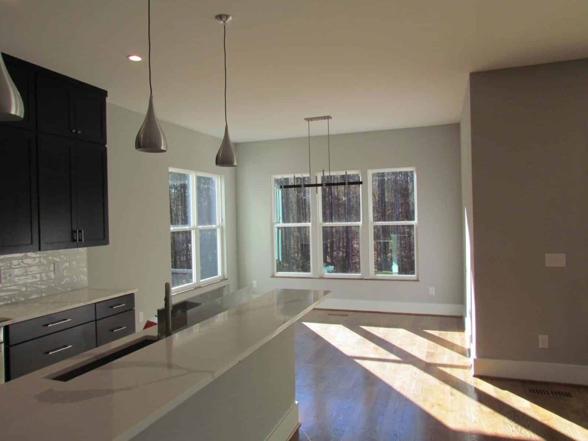 Elegant Craftsman house Plan with Spacious Floor Plan & CAD