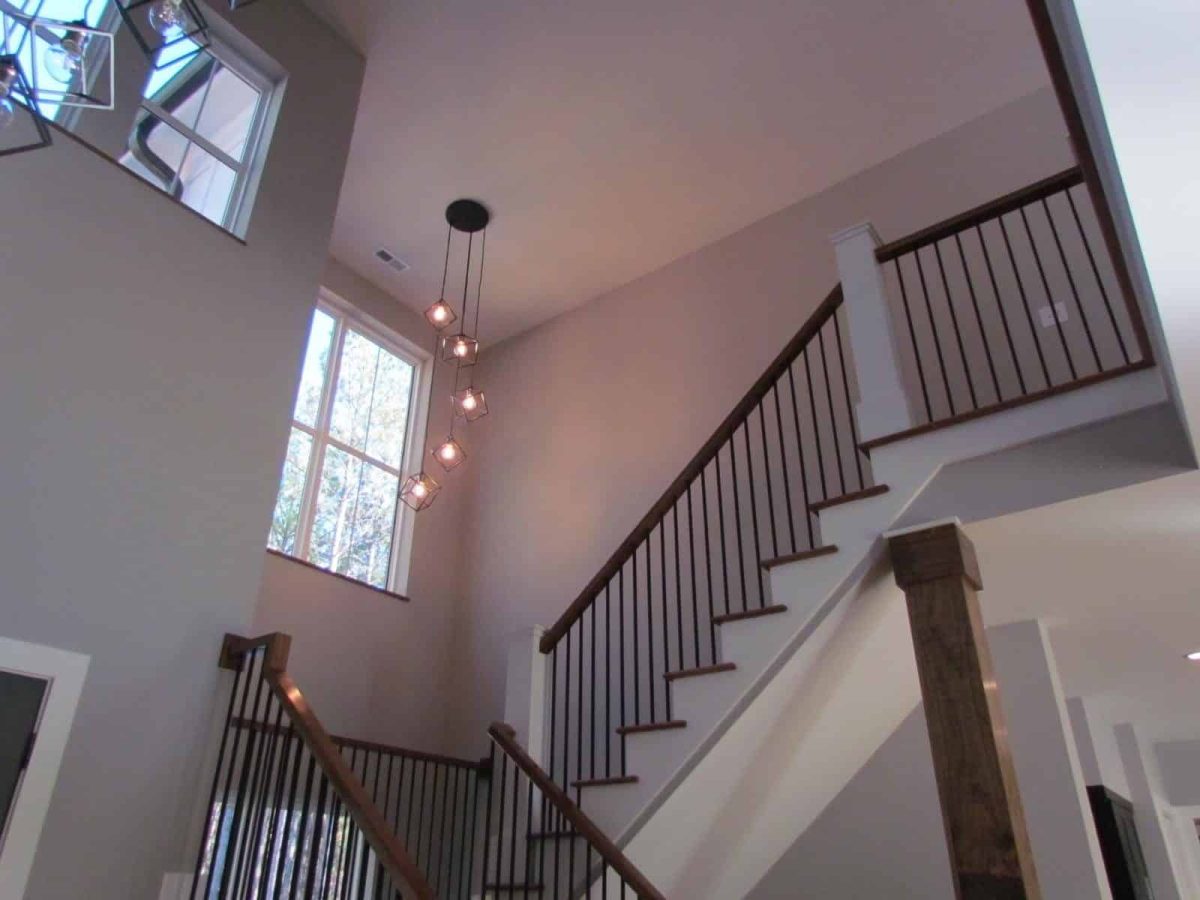 Elegant Craftsman house Plan with Spacious Floor Plan & CAD