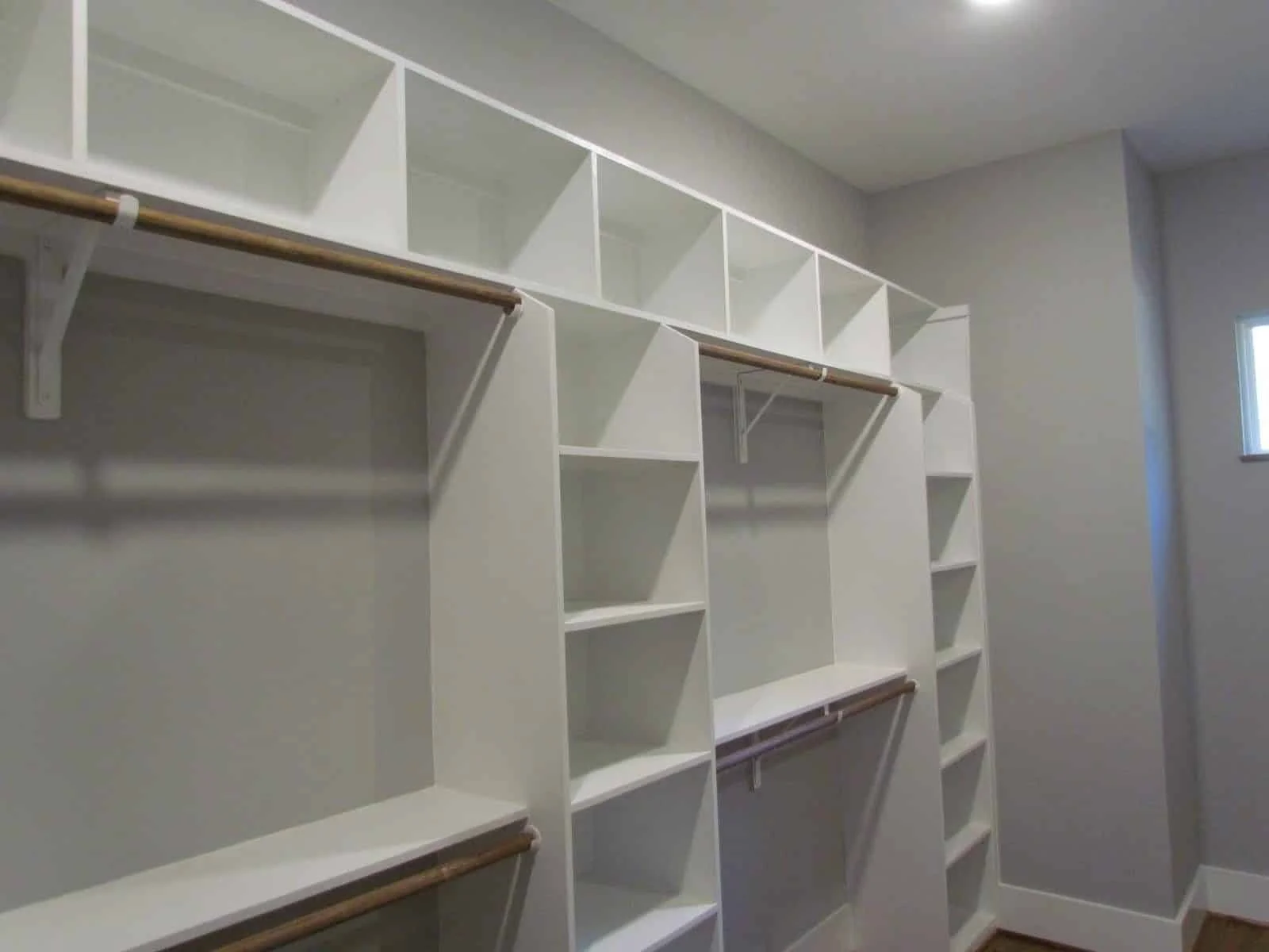 20-2018 HOUSE PLAN - Elegant Craftsman House Plan with Spacious Floor Plan & CAD 7 Elegant Craftsman house Plan with Spacious Floor Plan & CAD