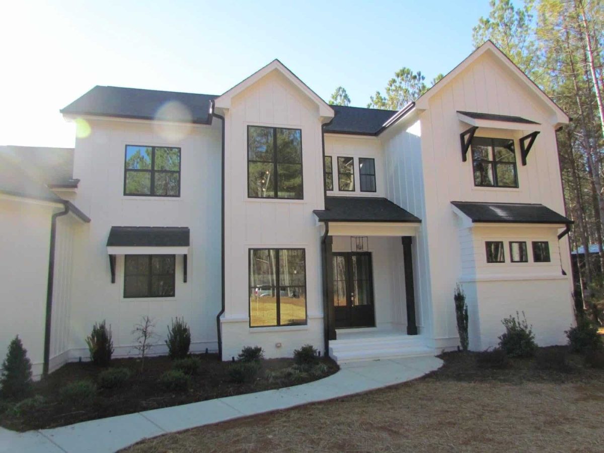 Elegant Craftsman house Plan with Spacious Floor Plan & CAD