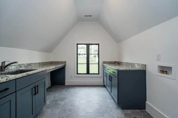 Luxury house Plan with CAD Blueprints and Modern Designs