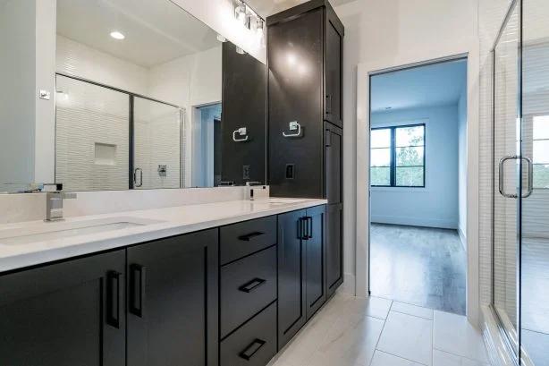 Luxury house Plan with CAD Blueprints and Modern Designs