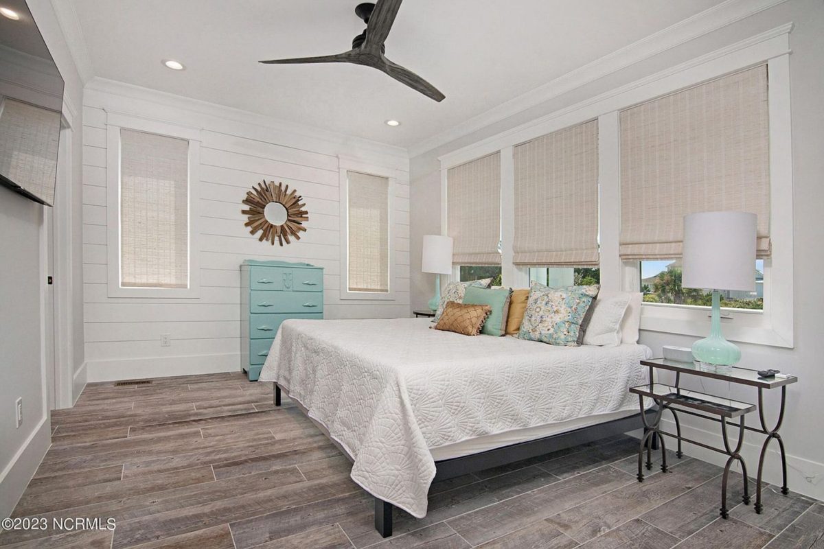 Contemporary Beach house Plan with Blueprint & CAD Designs