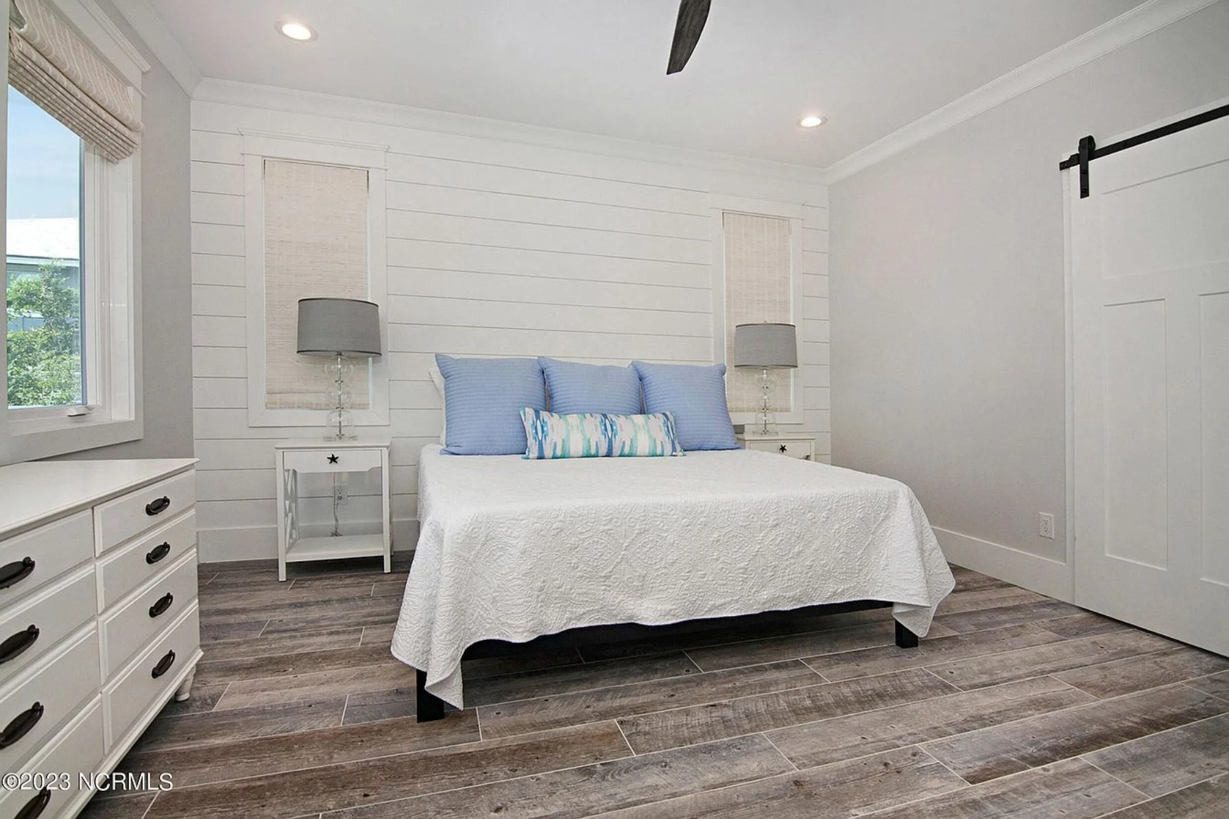 Contemporary Beach house Plan with Blueprint & CAD Designs