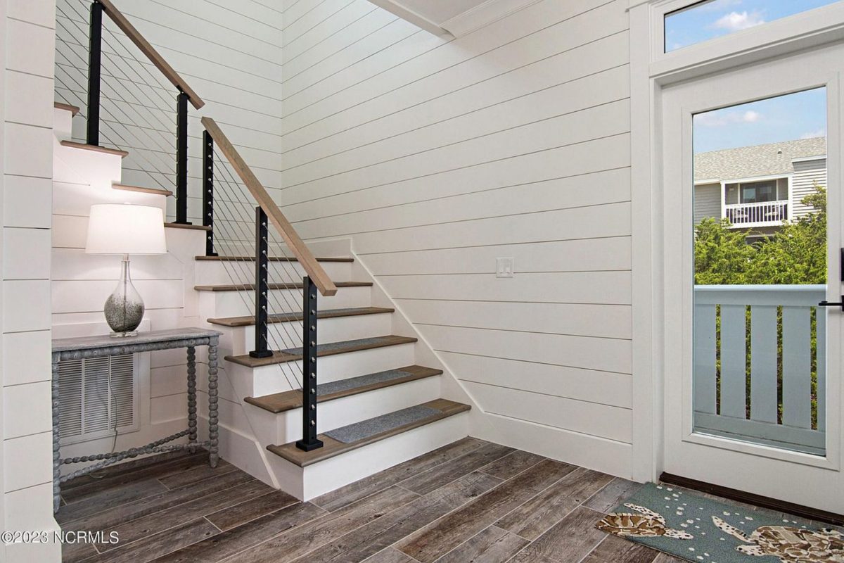 Contemporary Beach house Plan with Blueprint & CAD Designs