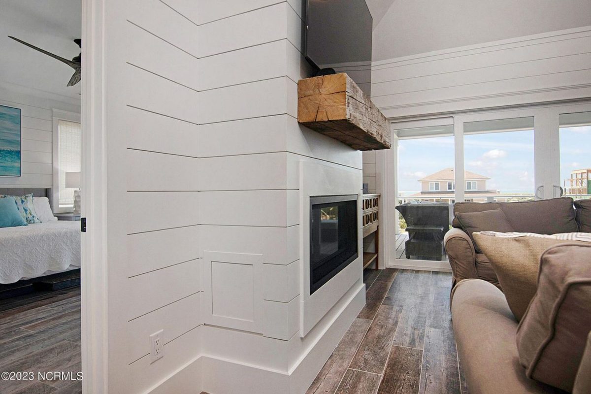 Contemporary Beach house Plan with Blueprint & CAD Designs