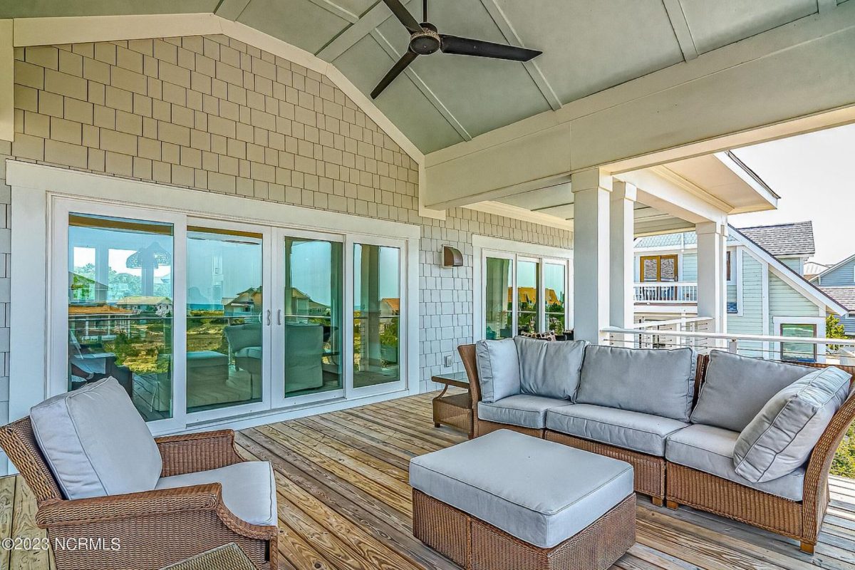 Contemporary Beach house Plan with Blueprint & CAD Designs