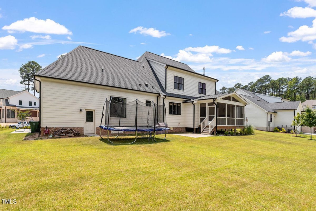 Modern Suburban house Plan with Open Floor Design and CAD Blueprint