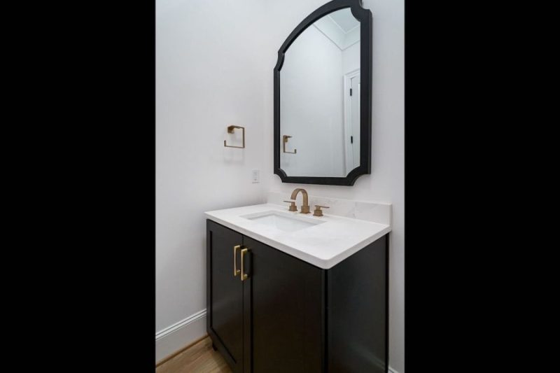 Classic 2-Story house Plan with CAD Floor Designs & Blueprint