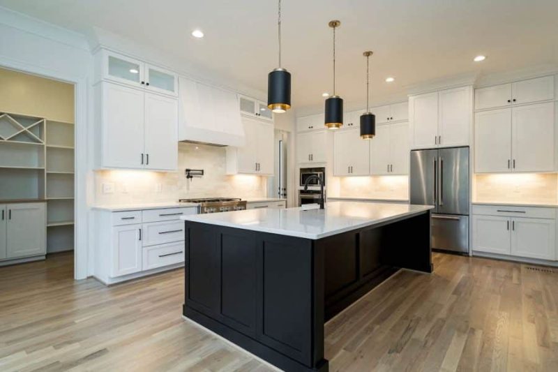 Classic 2-Story house Plan with CAD Floor Designs & Blueprint