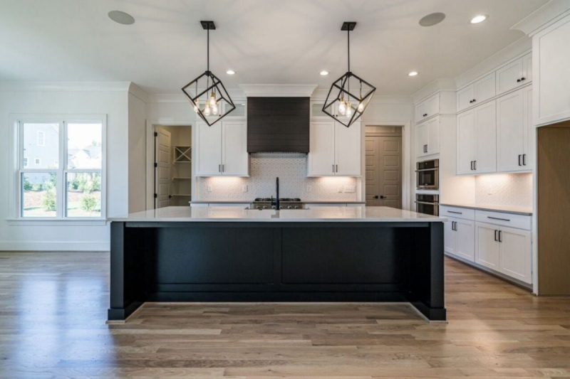 Modern Suburban house Plan with Detailed Blueprint Designs