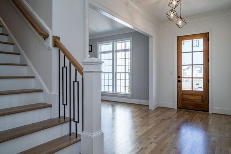 Modern Suburban house Plan with Detailed Blueprint Designs