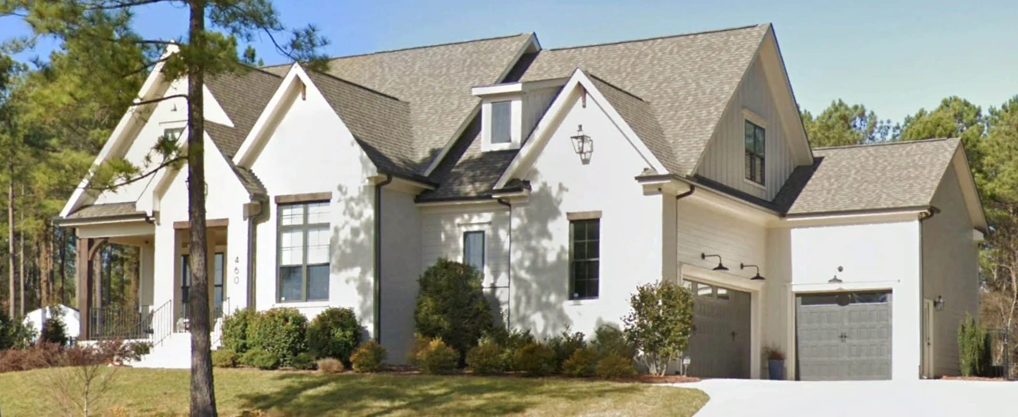 Traditional 4-Bedroom house Plan with Detailed Floor Design