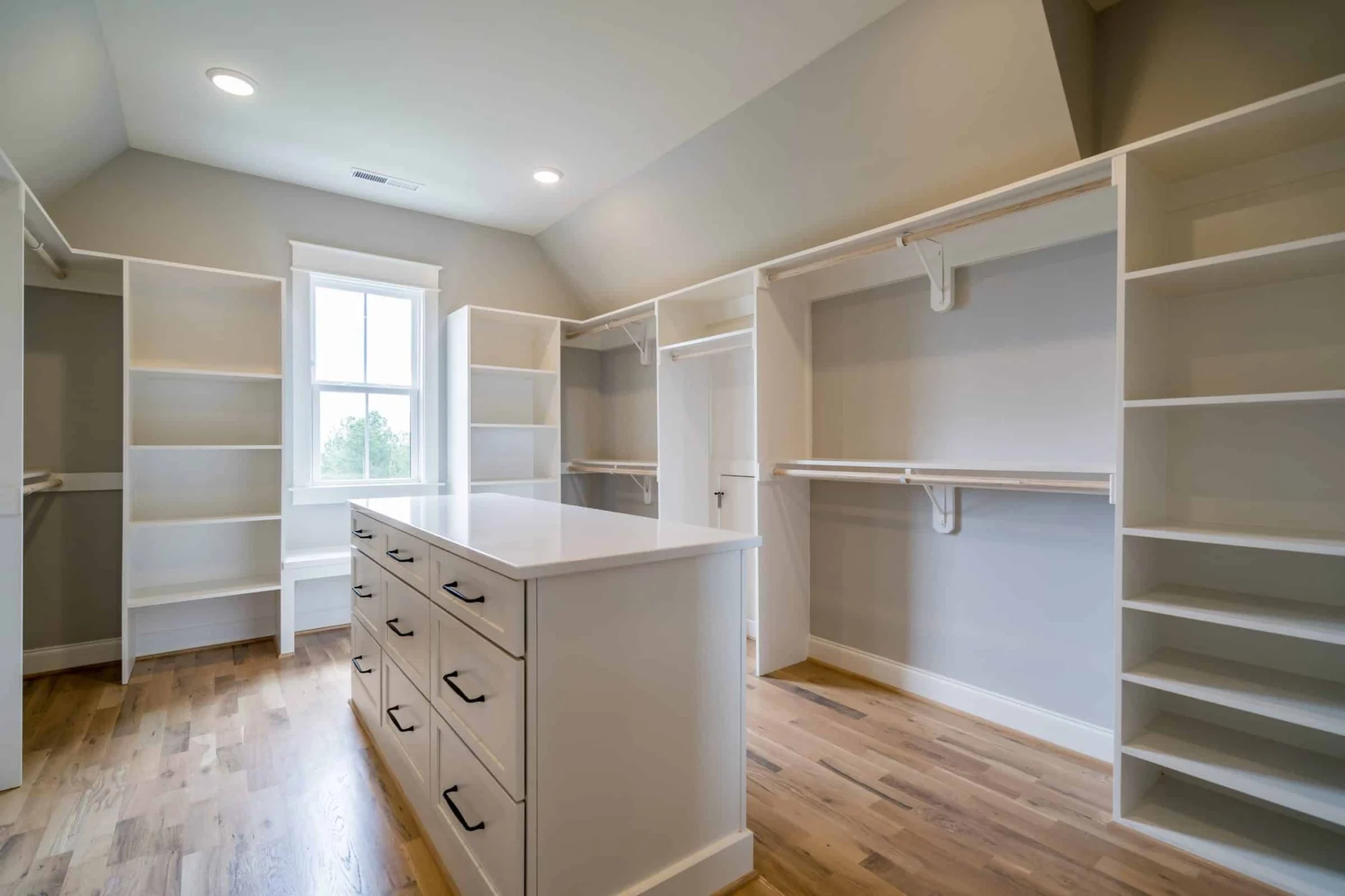 Beautiful 2.5 Story house Plan with Spacious Floor Plan Designs