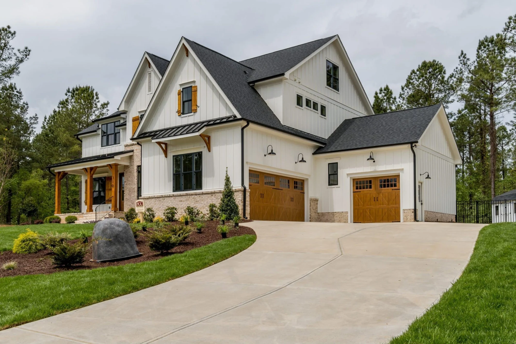 Beautiful 2.5 Story house Plan with Spacious Floor Plan Designs