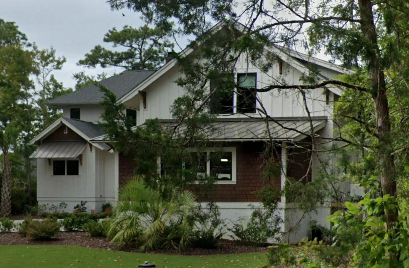 20-1366 HOUSE PLAN - Luxurious House Floor Plan with 4 Bedrooms | CAD Designs & Blueprints 2 Luxurious house Floor Plan with 4 Bedrooms