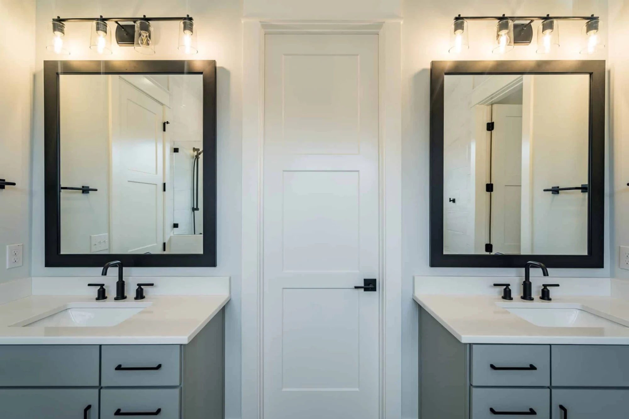 Spacious 4-Bedroom house Plan with Floor Plans and CAD Designs